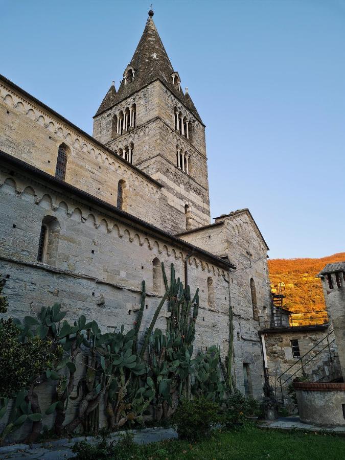 Il Borgo Di Ra San Salvatore (Genoa)